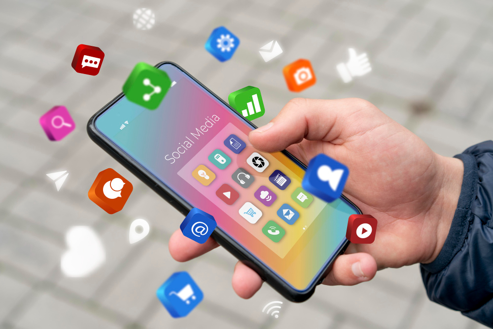 Vergelijking tussen website eigendom en social media bereik, een website onmisbaar blijft